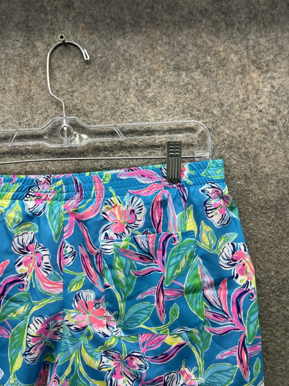 Lilly Pulitzer Shorts Women Medium Blue Luxletic 3 In Running Ocean Trail Floral - Picture 11 of 12